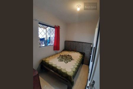 9_photo/94dce451ef.0729fa2360cc4f2d-ATLAS-ca7deb43-98ae-4236-9461-01b96cff8ca1.jpg de casa à venda com 2 quartos, 42m² em Cristo Rei, Curitiba