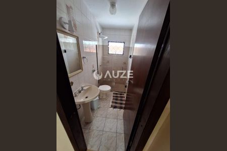 13_photo/94dce45283.ceff8192393c33de-ATLAS-d756f254-bec1-42e1-9c76-d1fc3df6e627.jpg de casa à venda com 4 quartos, 151m² em Cristo Rei, Curitiba