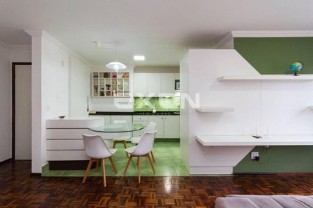 1_photo/94dce452a9.201e42ffab0c16fd-ATLAS-74150b5c-e462-4e4f-bfed-cba28c638ba7.jpg de apartamento à venda com 3 quartos, 71m² em Cristo Rei, Curitiba