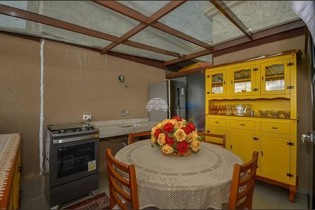 13_photo/94dce452c5.7a5f412a76f7d0a6-ATLAS-e6332d59-4750-4f37-b06a-4f6a9586c0e8.jpg de apartamento à venda com 3 quartos, 125m² em Cristo Rei, Curitiba