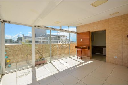 24_photo/94dce452c5.98cf39ec7952f033-ATLAS-2a143476-3804-4e3d-9da5-c19ce542f16d.jpg de apartamento à venda com 3 quartos, 77m² em Cristo Rei, Curitiba