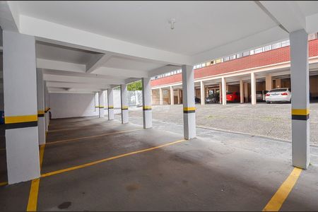 5_photo/94dce45357.b47ce819b30fef46-ATLAS-e773572b-5715-48f0-ab95-0d4e10fe49f8.jpg de apartamento à venda com 3 quartos, 67m² em Cristo Rei, Curitiba