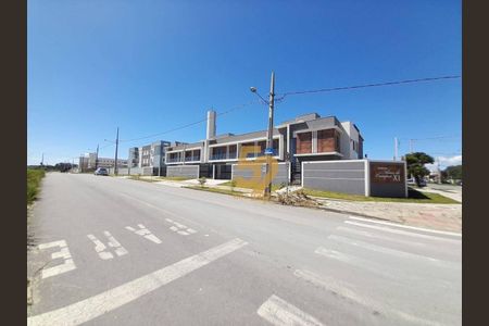 3_photo/94dce453f3.7bffc65aaa54ebfc-ATLAS-04ad4f11-68df-44d0-801e-be96af15633f.jpg de casa à venda com 3 quartos, 121m² em Jardim Botânico, Curitiba