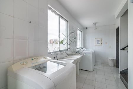 12_photo/94dce45409.05acccb2dbb53537-ATLAS-6d6b6395-0761-4341-b66e-b7e20f4a28dc.jpg de apartamento para alugar com 1 quarto, 26m² em Jardim Botânico, Curitiba