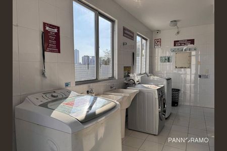 4_photo/94dce45409.656877bc46f83c33-ATLAS-64c4ffee-d154-4e22-a2bf-dbcdeabfeff2.jpg de apartamento à venda com 2 quartos, 51m² em Jardim Botânico, Curitiba