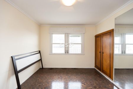 4_photo/94dce45425.adea7a1cd79bc600-ATLAS-d515d41a-89c0-4bcd-a0f2-b4e02b038118.jpg de casa à venda com 4 quartos, 405m² em Jardim Botânico, Curitiba