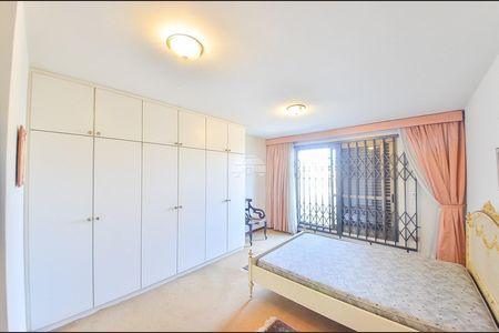 6_photo/94dce45433.ff814dd41d6488d0-ATLAS-6a8c64a3-e5bc-4849-8ea9-a668b347e4cf.jpg de casa à venda com 4 quartos, 369m² em Jardim Botânico, Curitiba