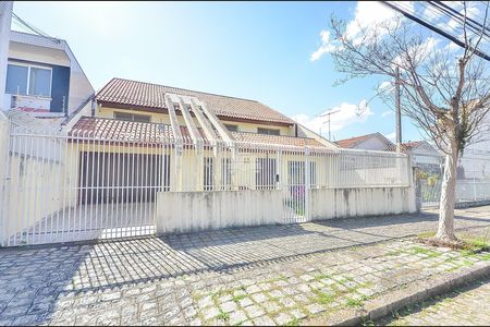 2_photo/94dce45433.ff814dd41d6488d0-ATLAS-e4009bd0-dbfd-4192-9cb9-421423140c2a.jpg de casa à venda com 4 quartos, 369m² em Jardim Botânico, Curitiba