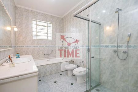 2_photo/94dce45439.22d99d281daac78a-ATLAS-0618b275-2a17-47e6-bef9-cfbe9a844feb.jpg de casa à venda com 3 quartos, 456m² em Jardim Botânico, Curitiba