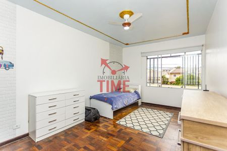 11_photo/94dce45459.6d966f5fb5582f4e-ATLAS-34d95687-b247-4801-938e-f57b96e250c8.jpg de casa à venda com 5 quartos, 216m² em Jardim Botânico, Curitiba