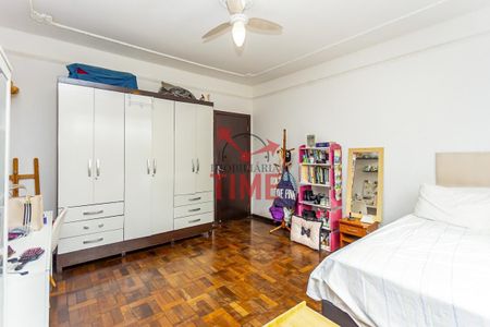 17_photo/94dce45459.6d966f5fb5582f4e-ATLAS-61429dc5-9812-43fc-9422-b36ee78ca302.jpg de casa à venda com 5 quartos, 216m² em Jardim Botânico, Curitiba