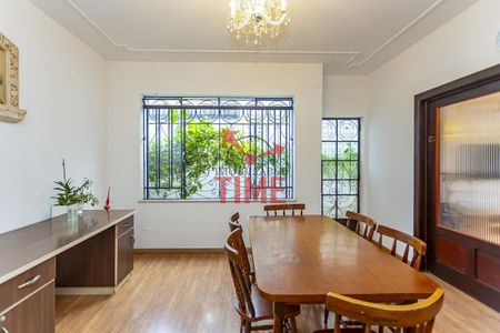 7_photo/94dce45459.6d966f5fb5582f4e-ATLAS-bd2f72fa-c965-420c-bc1c-76a736569c60.jpg de casa à venda com 5 quartos, 216m² em Jardim Botânico, Curitiba