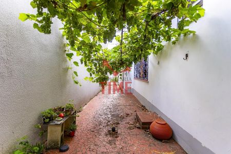 36_photo/94dce45459.6d966f5fb5582f4e-ATLAS-ff5467b0-354a-4e57-abff-acfc3603972c.jpg de casa à venda com 5 quartos, 216m² em Jardim Botânico, Curitiba