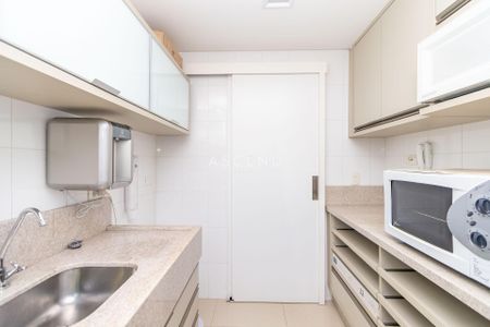 6_photo/94dce4546b.7c2ae8445402a222-ATLAS-5c9cef93-5b97-4e88-9e78-4e928ce2f5ea.jpg de apartamento à venda com 2 quartos, 133m² em Jardim Botânico, Curitiba