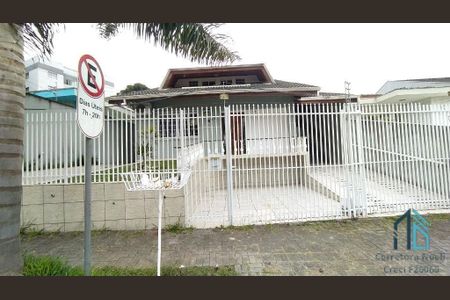 8_photo/94dce4548f.2d782e9ced6b4695-ATLAS-7a9b4bca-9c07-4bc6-bb56-de061945c992.jpg de casa à venda com 5 quartos, 300m² em Jardim Botânico, Curitiba