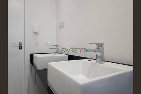 12_photo/94dce454c1.fb3f9fc0d1f4f551-ATLAS-7d10a8be-e0ce-40a3-840f-335f4c3adf8b.jpg de apartamento à venda com 3 quartos, 241m² em Rebouças, Curitiba