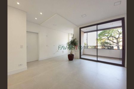 6_photo/94dce454c1.fb3f9fc0d1f4f551-ATLAS-e4a5f49b-137a-4fe5-90be-0ce3e0ee4aae.jpg de apartamento à venda com 3 quartos, 241m² em Rebouças, Curitiba