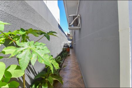 5_photo/94dce45559.aef4de6394ba8e6d-ATLAS-80c8dd20-1f66-4f5a-a158-5b20655379a8.jpg de casa à venda com 3 quartos, 170m² em Jardim Botânico, Curitiba
