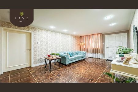 8_photo/94dce4560b.1c5ee5b12bdcf8f7-ATLAS-65cf8f65-9234-4ea7-9ba3-83e0f2daad47.jpg de casa à venda com 3 quartos, 270m² em Jardim Botânico, Curitiba