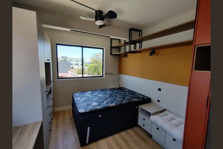 5_photo/94dce45699.1e9d1ba85beb8478-ATLAS-7b8b6b79-ead6-434b-9747-67a70ab6bfb6.jpg de kitnet/studio para alugar com 1 quarto, 23m² em Jardim Botânico, Curitiba