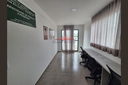 3_photo/94dce45699.d1ce91b1605b7b64-ATLAS-33f0bbbc-ab33-4f1a-85c6-bcdbdee8e35b.jpg de apartamento à venda com 1 quarto, 21m² em Jardim Botânico, Curitiba