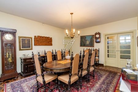 11_photo/94dce4569f.9e8f1c97e4a047f1-ATLAS-07537ffb-6969-4e5d-bf8a-40f4bbddbed7.jpg de casa à venda com 2 quartos, 343m² em Jardim Botânico, Curitiba