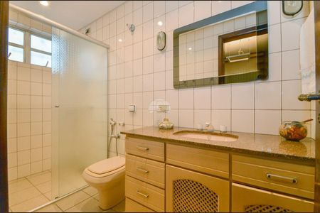 26_photo/94dce4569f.9e8f1c97e4a047f1-ATLAS-6621f767-5f3a-439b-8317-6fef327c5dd7.jpg de casa à venda com 3 quartos, 343m² em Jardim Botânico, Curitiba