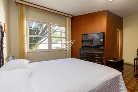 6_photo/94dce4569f.9e8f1c97e4a047f1-ATLAS-a705ea3c-1137-40a1-8bde-081bdffd53a6.jpg de casa à venda com 2 quartos, 343m² em Jardim Botânico, Curitiba