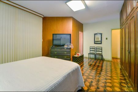 28_photo/94dce4569f.9e8f1c97e4a047f1-ATLAS-e6cb7bf6-9e62-4ab8-9eff-e90a17ea4a94.jpg de casa à venda com 3 quartos, 343m² em Jardim Botânico, Curitiba