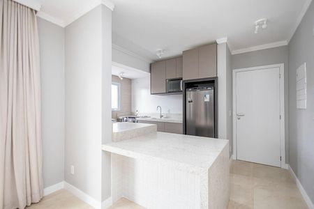 11_photo/94dce456a7.8b2aed6ddede35aa-ATLAS-3ce70338-6838-48ca-b62a-bfa6132b05ef.jpg de apartamento para alugar com 2 quartos, 69m² em Jardim Botânico, Curitiba