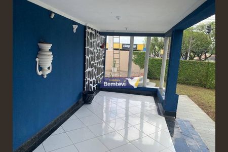 12_photo/94dce45737.11090614a7efe412-ATLAS-b7cd14f5-0793-4f5d-9d91-db509695e86f.jpg de casa à venda com 4 quartos, 250m² em Jardim Botânico, Curitiba