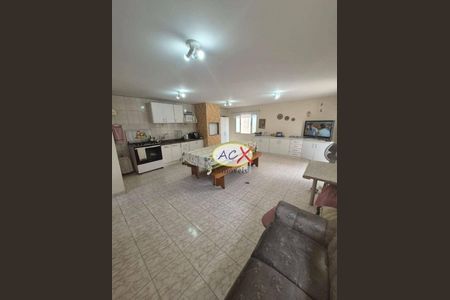 11_photo/94dce458c1.2121f4c72a2ba616-ATLAS-10874e2e-3883-45ff-94f8-2ae33f9c8cac.jpg de casa à venda com 5 quartos, 282m² em Rebouças, Curitiba