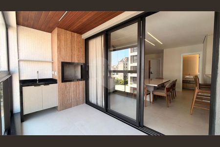 2_photo/94dce45aa5.7d01d2ab176dea69-ATLAS-22942f61-b28b-4cbb-aab6-8e52e5cd019e.jpg de apartamento à venda com 3 quartos, 150m² em Juvevê, Curitiba