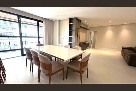 3_photo/94dce45aa5.f861ecc718bdcbd7-ATLAS-2145a9b2-774a-4842-b97e-54ad1030f1b9.jpg de apartamento à venda com 3 quartos, 150m² em Juvevê, Curitiba