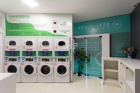 22_photo/94dce45aaf.1050fe834fcc2e2f-ATLAS-dc96d745-ddaa-4ecc-a4a7-47426a309902.jpg de kitnet/studio à venda com 1 quarto, 44m² em Cristo Rei, Curitiba