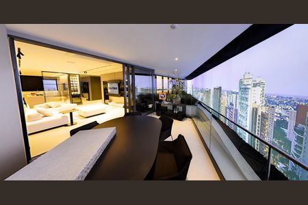 3_photo/94dce45c3f.f861ecc718bdcbd7-ATLAS-d1aabfe1-5dc0-4d9a-9b86-634a16c1e7b1.jpg de apartamento à venda com 3 quartos, 323m² em Rebouças, Curitiba