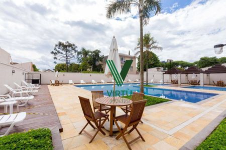 34_photo/94dce45c47.2f15d505e37c7ac5-ATLAS-c0e1e2d0-ef59-4836-b89c-737fd9e93cf5.jpg de apartamento à venda com 3 quartos, 91m² em Rebouças, Curitiba