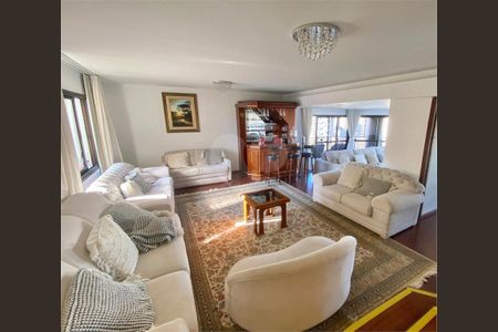 3_photo/94dce45c47.a09f5c825cd18e29-ATLAS-9fe9a3ba-8d01-47f6-bc4c-4d0936303ab2.jpg de apartamento à venda com 1 quarto, 350m² em Rebouças, Curitiba