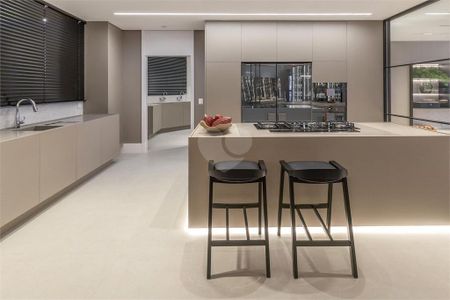 11_photo/94dce45c47.f279df7ab7105e24-ATLAS-074550b3-bf83-4e5e-aae6-bf68f68bd72d.jpg de apartamento à venda com 3 quartos, 323m² em Rebouças, Curitiba