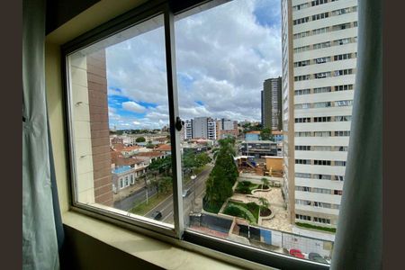 8_photo/94dce45ccf.f87c5f63b588f4d4-ATLAS-8372bb24-a48d-4f39-989b-e1b235264254.jpg de apartamento à venda com 3 quartos, 68m² em Rebouças, Curitiba