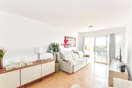 2_photo/94dce45d13.675e74f429aebae8-ATLAS-e2568bde-9dd2-42b0-89ae-61e0d760672d.jpg de apartamento à venda com 3 quartos, 98m² em Rebouças, Curitiba