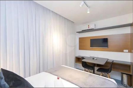 7_photo/94dce45d49.aafc750051720c32-ATLAS-5d27873a-9cda-43fa-bbfd-ffc0b8489d40.jpg de kitnet/studio à venda com 1 quarto, 18m² em Água Verde, Curitiba