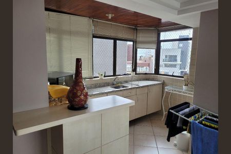 4_photo/94dce45e2b.ea002ca8a54f6c9b-ATLAS-298dee38-3ea7-4a49-a659-4411193d6c6d.jpg de apartamento à venda com 3 quartos, 221m² em Jardim Botânico, Curitiba