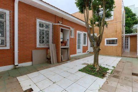 38_photo/94dce45e31.b4a6e4814356792c-ATLAS-5f24332a-ca01-4faa-aae0-352879ba4e75.jpg de casa à venda com 6 quartos, 319m² em Jardim Botânico, Curitiba