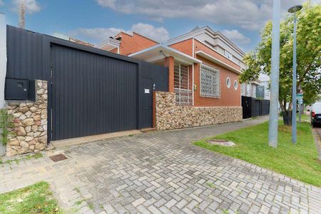 1_photo/94dce45e31.b4a6e4814356792c-ATLAS-baba45c3-32db-4ccc-8e35-d7f802dee26e.jpg de casa à venda com 6 quartos, 319m² em Jardim Botânico, Curitiba