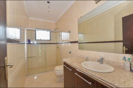 8_photo/94dce45ed5.28f6ec5d72603be5-ATLAS-0b0283f4-71f6-40e8-b86a-28621dfa064e.jpg de casa à venda com 5 quartos, 290m² em Rebouças, Curitiba