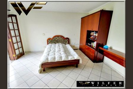 4_photo/94dce45f59.2bfbd4f718a4a350-ATLAS-270b3a4c-8afb-48bc-9ecc-9f74ec902efd.jpg de casa à venda com 5 quartos, 366m² em Rebouças, Curitiba