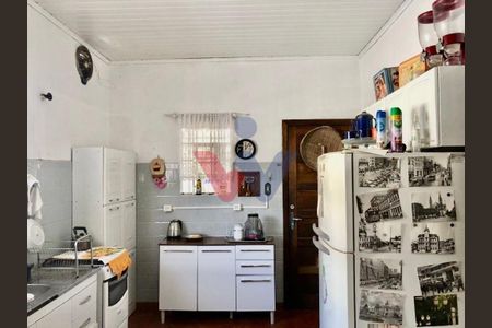 14_photo/94dce45fab.7dc29441a77b793f-ATLAS-c0e32fde-5309-46b2-8a42-52b1917dd13c.jpg de casa à venda com 4 quartos, 232m² em Rebouças, Curitiba