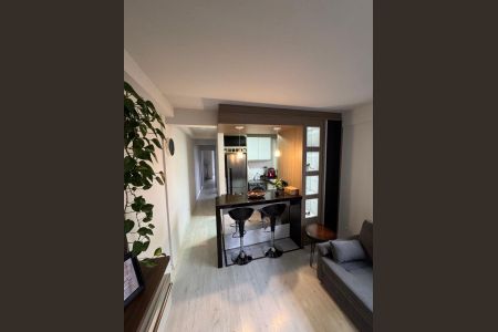 5_photo/94dce45ffd.e8d5b9e8be39ed08-ATLAS-15441b22-fb1d-40a7-826a-10faa2d225ee.jpg de apartamento à venda com 2 quartos, 51m² em Centro, Curitiba