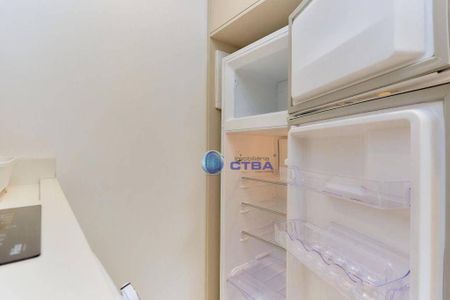 41_photo/94dce46053.5fed63ea10560b6a-ATLAS-e68474db-2c10-4e38-8d27-62ab62618e3b.jpg de kitnet/studio para alugar com 1 quarto, 17m² em Rebouças, Curitiba